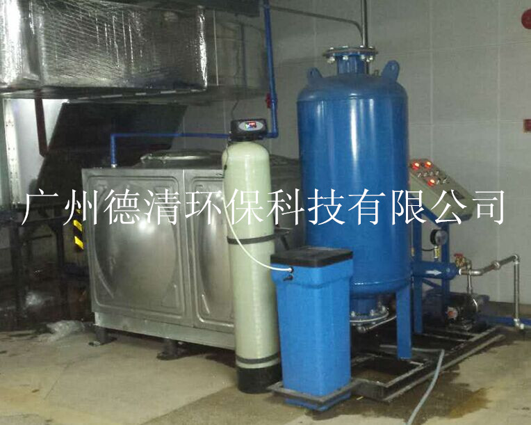 定壓，軟水，水箱現(xiàn)場圖片_副本.jpg